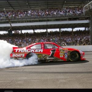 Meet your Posher, Derek